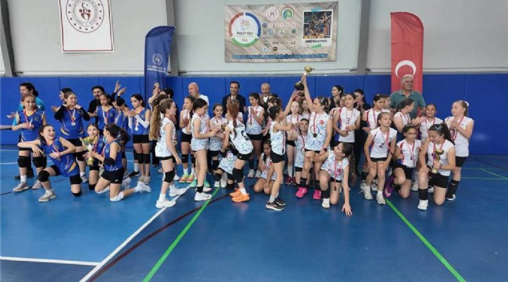 3.KUZEY EGE SPOR OYUNLARI SONA ERDİ