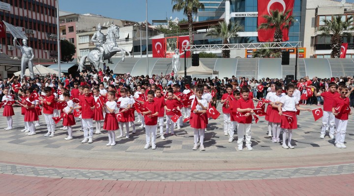 Menemen'de 23 Nisan coşkusu yaşandı